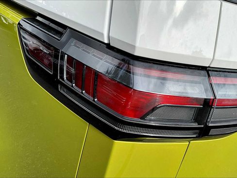 New 2025 Volkswagen ID. Buzz 1st Edition image 14