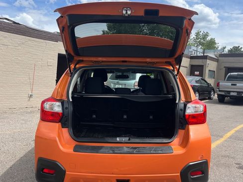 Used 2014 Subaru Crosstrek 2.0i Premium w/ Moonroof Package AWD/4WD image 21