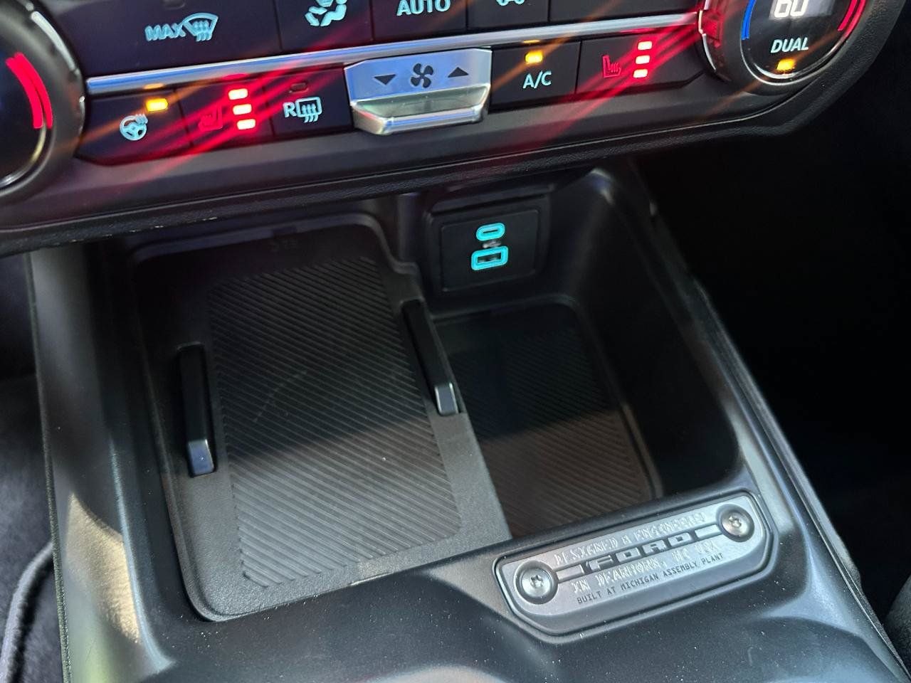 Used 2025 Ford Bronco Outer Banks AWD/4WD image 39