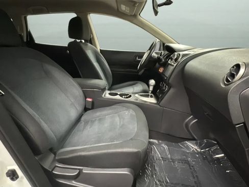 Used 2013 Nissan Rogue S AWD/4WD image 21