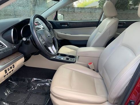 Used 2017 Subaru Outback 2.5i Limited w/ Popular Package #5 AWD/4WD image 13