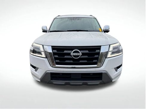 Used 2022 Nissan Armada Platinum w/ Captain's Chairs Package image 3