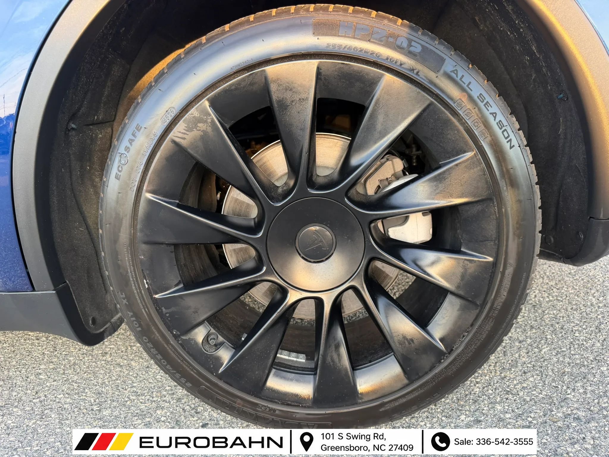 Used 2024 Tesla Model Y Long Range AWD/4WD image 27