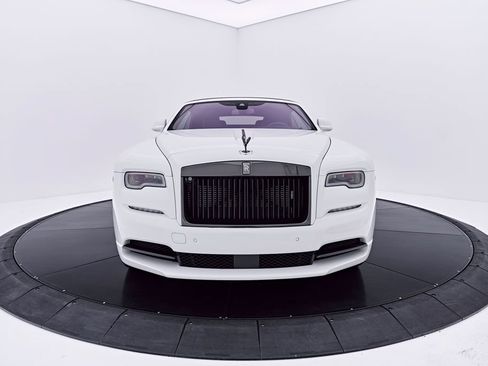 Used 2020 Rolls-Royce Dawn RWD image 19