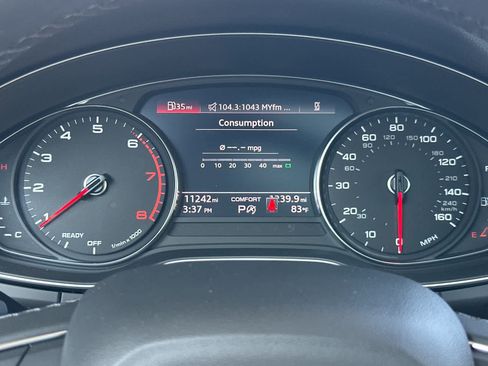Used 2023 Audi Q5 2.0T Premium w/ Convenience Package AWD/4WD image 24