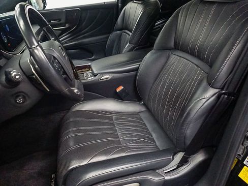 Used 2022 Lexus LS 500 image 18