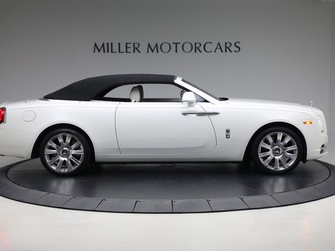 Certified 2018 Rolls-Royce Dawn image 24