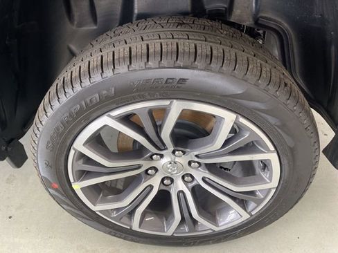 New 2026 RAM 1500 Tungsten AWD/4WD image 5