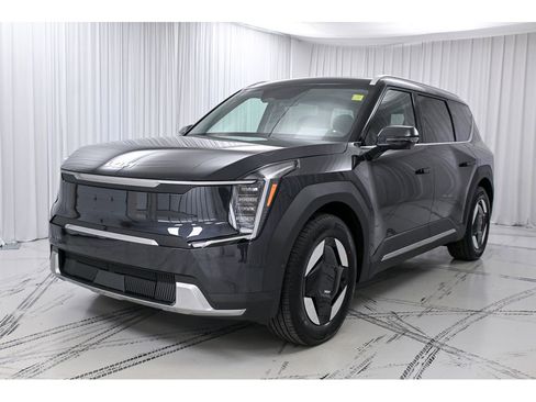 New 2026 Kia EV9 Wind image 4