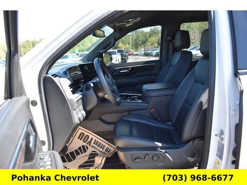 Used 2025 Chevrolet Tahoe Z71 AWD/4WD image 23