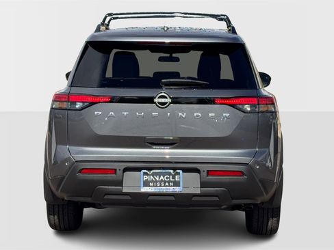 New 2025 Nissan Pathfinder SV image 4