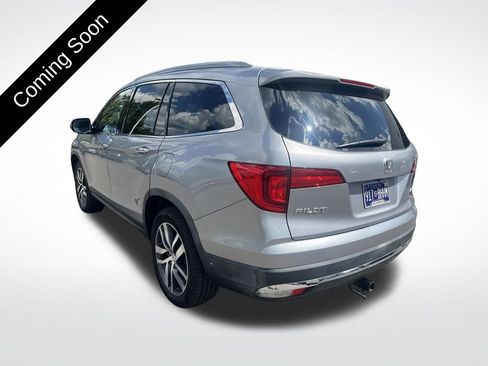 Used 2016 Honda Pilot Touring image 7