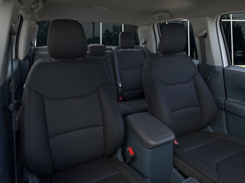 New 2025 Ford Maverick XLT image 10