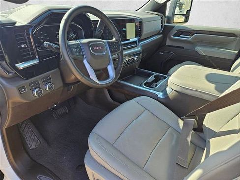 Used 2025 GMC Sierra 2500 SLT w/ Texas SLT Premium Package image 9