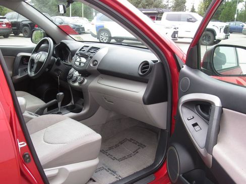 Used 2008 Toyota RAV4 4WD image 16