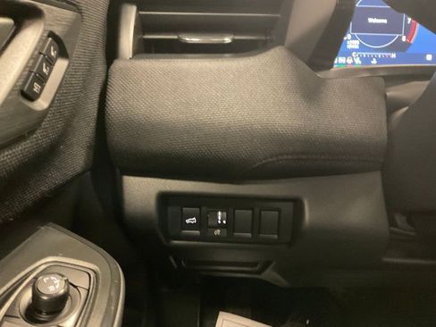 New 2026 Subaru Outback Limited image 12