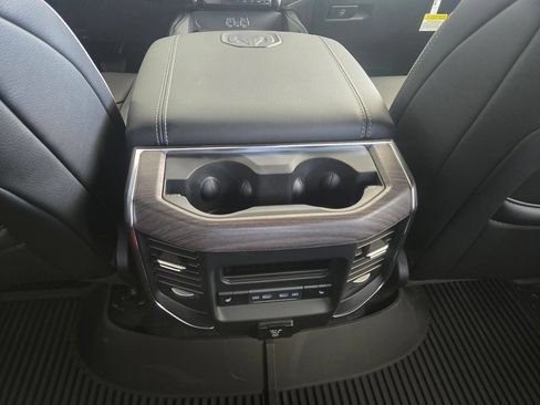 New 2026 RAM 1500 Laramie AWD/4WD image 6