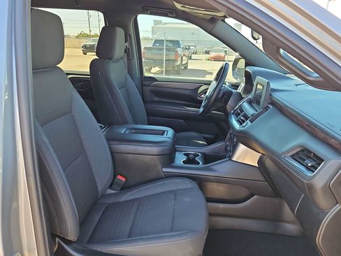 Used 2023 Chevrolet Tahoe LS RWD image 18