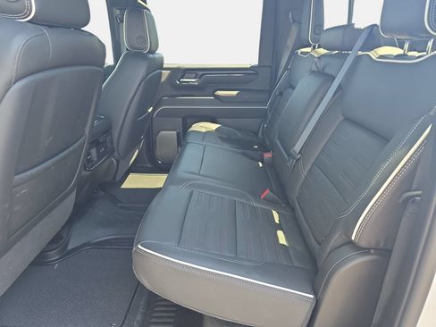 Used 2026 GMC Sierra 2500 AT4X AWD/4WD image 12