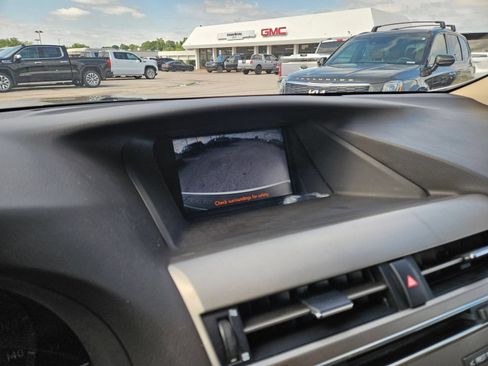 Used 2015 Lexus RX 450h FWD image 19