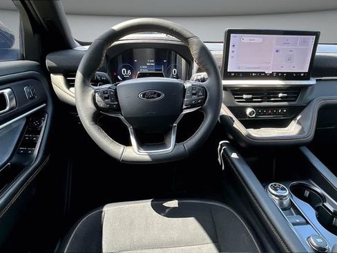 Used 2026 Ford Explorer Tremor w/ Tremor Ultimate Package AWD/4WD image 8