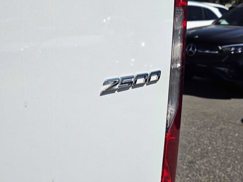 Used 2026 Mercedes-Benz Sprinter 2500 image 15