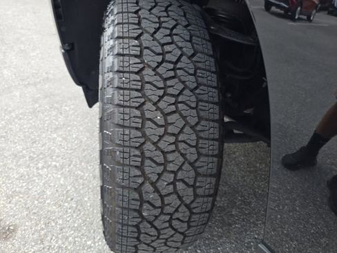 Certified 2025 Chevrolet Silverado 1500 High Country w/ Midnight Edition AWD/4WD image 32