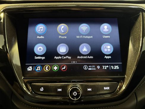 Used 2021 Chevrolet TrailBlazer ACTIV w/ Technology Package FWD image 15