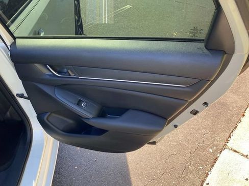 Used 2020 Honda Accord Sport image 33