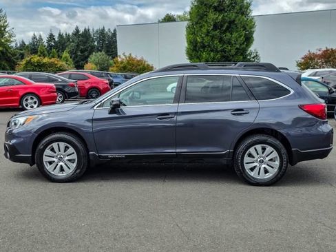 Used 2016 Subaru Outback 2.5i Premium AWD/4WD image 5