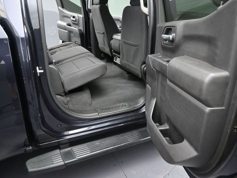 Used 2023 Chevrolet Silverado 1500 Custom RWD image 13