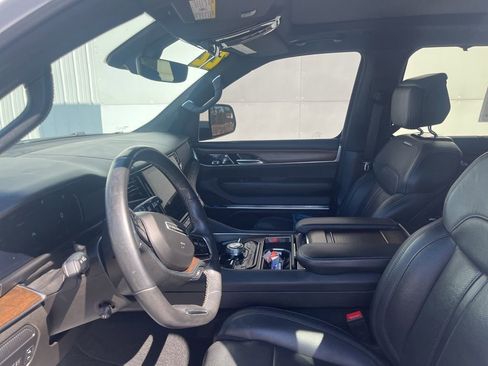 Used 2022 Jeep Grand Wagoneer Series I w/ Flexible Seating Group image 21