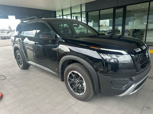 Certified 2025 Nissan Pathfinder Rock Creek image 1