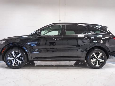 Used 2023 Kia Sorento S FWD image 30