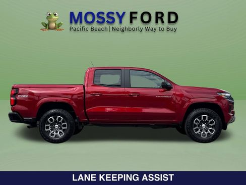 Used 2024 Chevrolet Colorado Z71 w/ Advanced Trailering Package AWD/4WD image 4