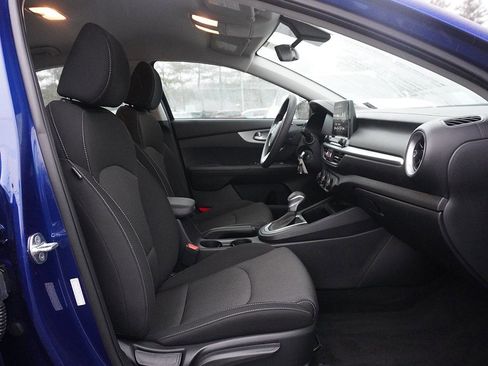 Used 2023 Kia Forte LXS w/ LXS Technology Package image 27