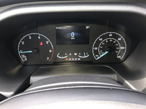 Used 2023 Ford Transit 350 XLT image 15