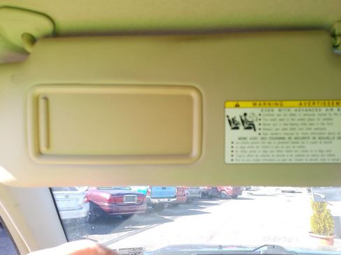 Used 2004 Toyota Highlander 4WD V6 image 12