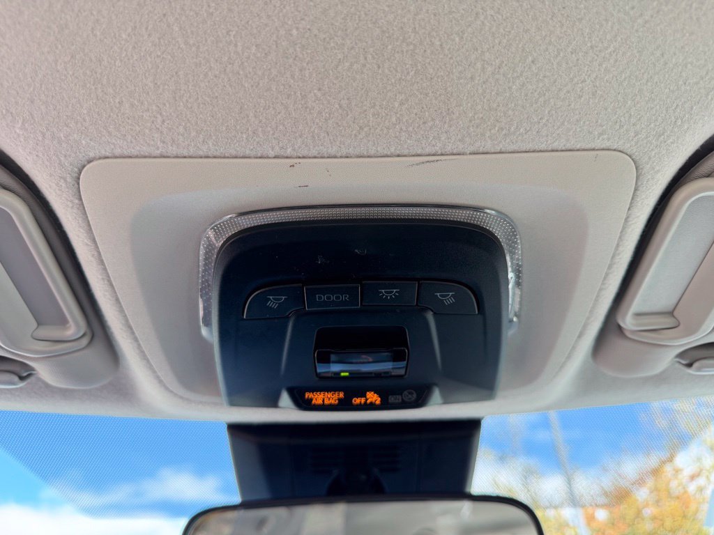 Used 2024 Toyota Corolla LE FWD image 40