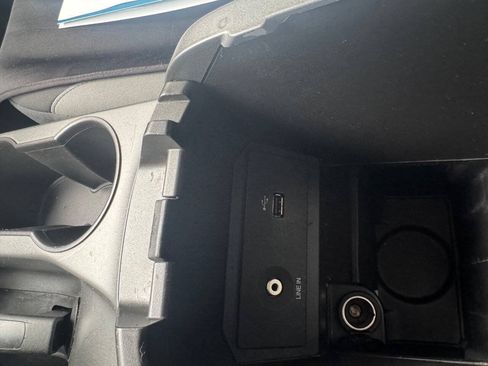 Used 2014 Ford Escape S FWD image 34