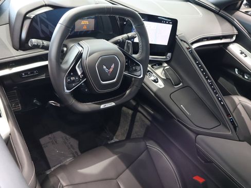 Used 2025 Chevrolet Corvette Z06 image 19