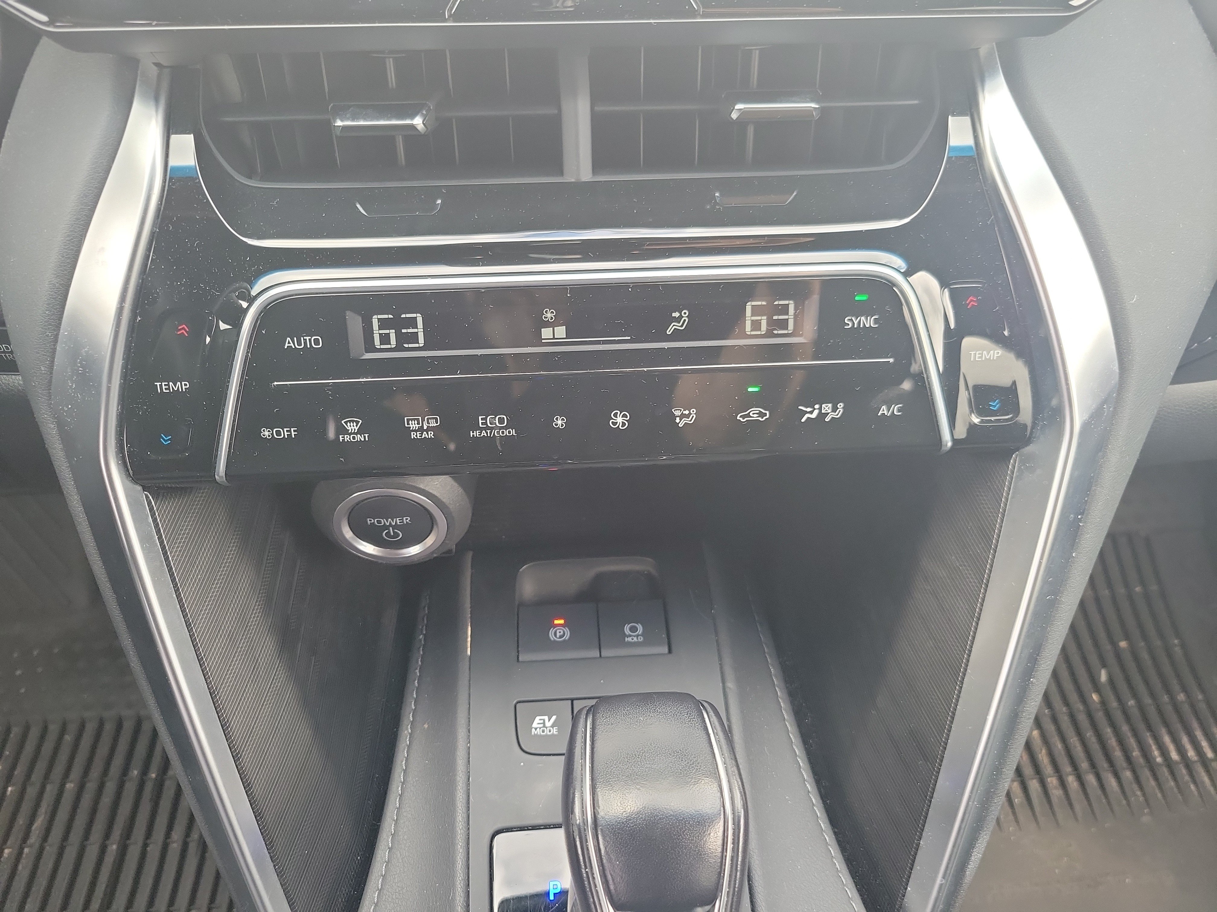 Used 2023 Toyota Venza Nightshade AWD/4WD image 24
