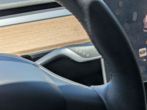 Used 2022 Tesla Model 3 Performance AWD/4WD image 22