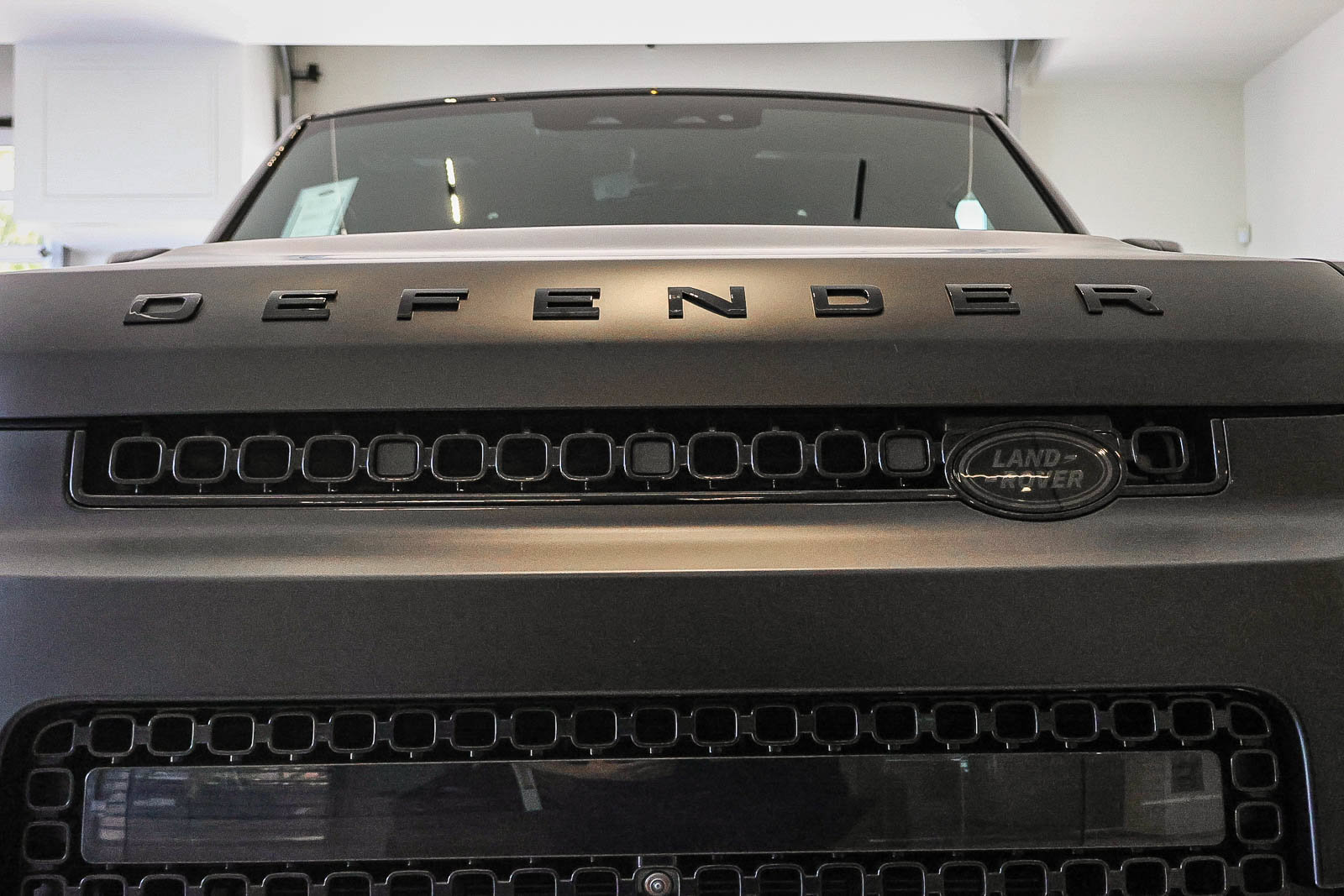 New 2026 Land Rover Defender 110 AWD/4WD image 2