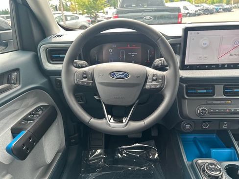 New 2025 Ford Maverick XLT w/ XLT Luxury Package AWD/4WD image 17