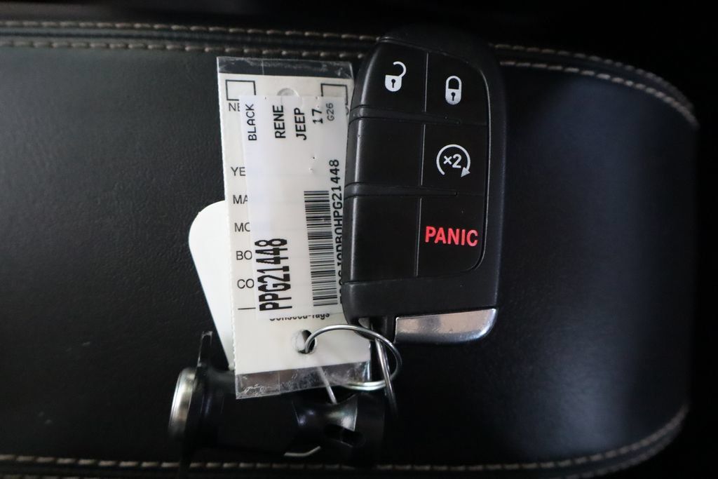 Used 2017 Jeep Renegade Limited FWD image 43