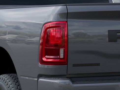 New 2026 RAM 2500 Big Horn AWD/4WD image 5