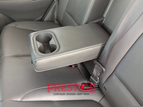 Used 2022 Hyundai Kona Limited image 30