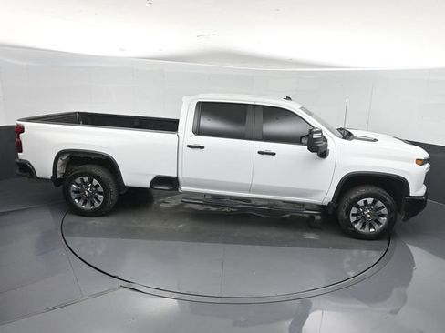 Used 2024 Chevrolet Silverado 2500 Custom w/ Custom Value Package AWD/4WD image 35