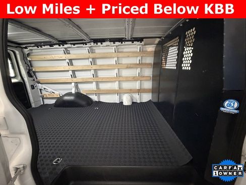 Used 2024 GMC Savana 2500 Work Van 3D Cargo Van w/ Driver Convenience Package image 17
